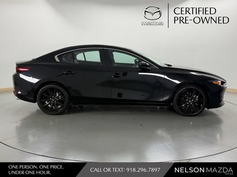 Used 2025 MAZDA MAZDA3 s FWD image 5