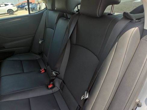 Used 2024 Lexus ES 350 w/ Accessory Package (Z1) FWD image 14