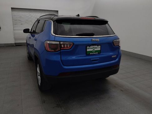 Used 2020 Jeep Compass Latitude FWD image 5
