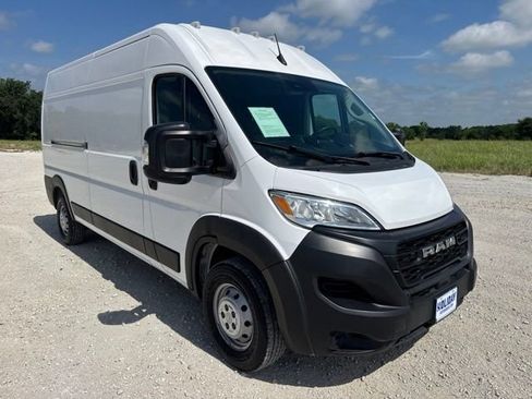 Used 2023 RAM ProMaster 2500 FWD image 7