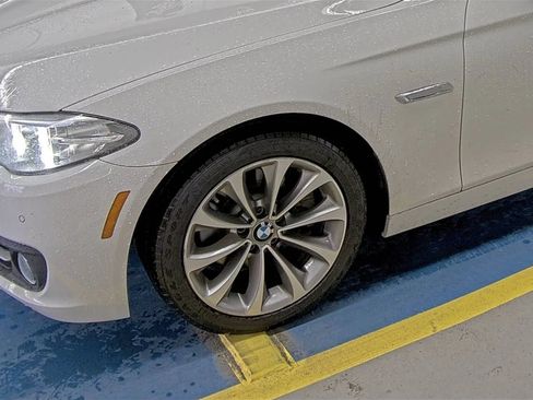Used 2016 BMW 528i xDrive Sedan AWD/4WD image 13