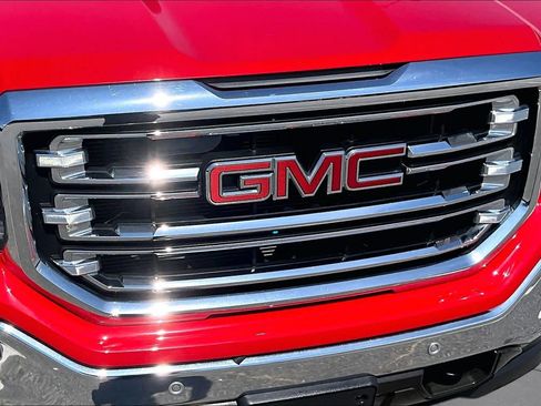 Used 2016 GMC Sierra 1500 SLT w/ SLT Premium Package AWD/4WD image 30