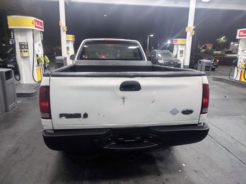 Used 1999 Ford F250 XL image 4
