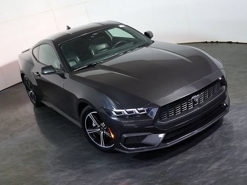 Used 2024 Ford Mustang Premium RWD image 8