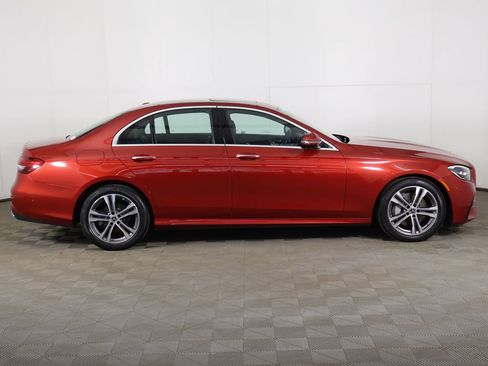 Used 2021 Mercedes-Benz E 350 4MATIC Sedan w/ Premium Package image 19
