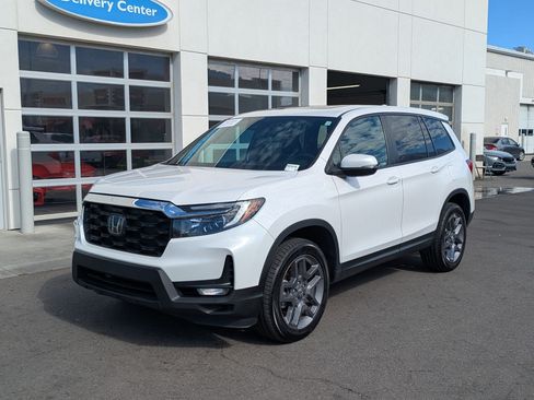 Used 2023 Honda Passport EX-L image 11