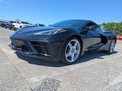 Certified 2025 Chevrolet Corvette Stingray Coupe w/ 1LT RWD image 5