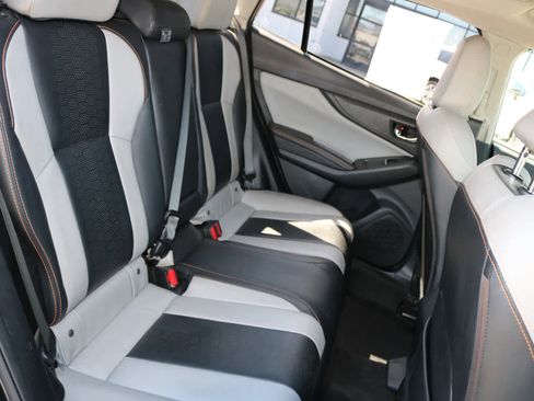 Used 2019 Subaru Crosstrek 2.0i Limited w/ Moonroof Package w/Navigation AWD/4WD image 24