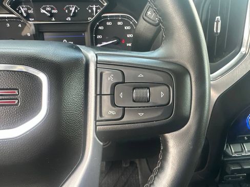 Used 2023 GMC Sierra 3500 SLT w/ Gooseneck/5TH Wheel Package AWD/4WD image 9