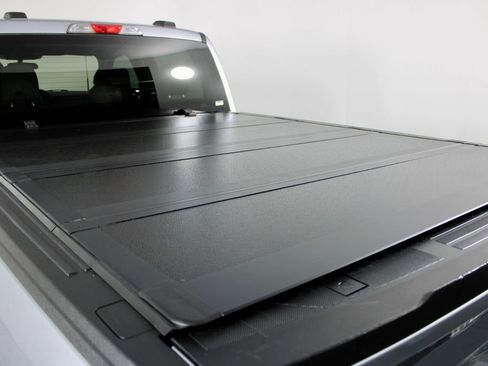 Used 2022 Ford F150 XLT w/ Trailer Tow Package image 8