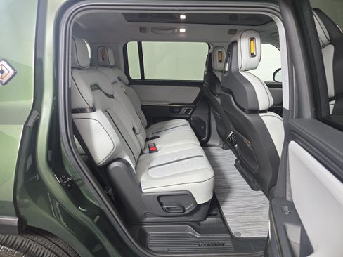Used 2024 Rivian R1S Launch Edition AWD/4WD image 23
