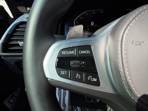 Used 2022 BMW 840i Coupe w/ Driving Assistance Package RWD image 19