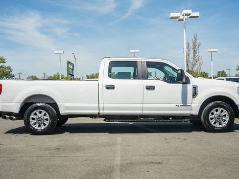 Used 2021 Ford F250 XL w/ STX Appearance Package RWD image 5