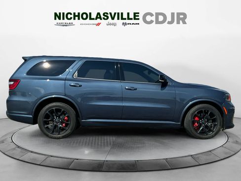 Used 2021 Dodge Durango SRT w/ Technology Group AWD/4WD image 6