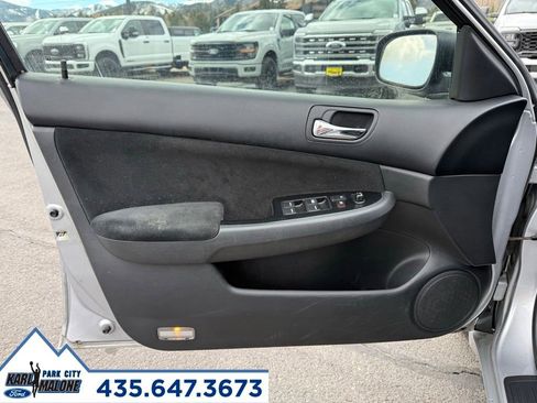 Used 2007 Honda Accord SE image 11