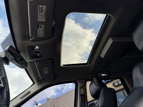 Used 2008 Jeep Grand Cherokee SRT8 w/ SRT Option Group II image 18