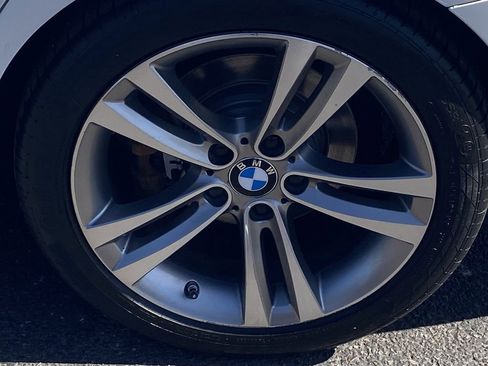 Used 2017 BMW 330i Sedan RWD image 8