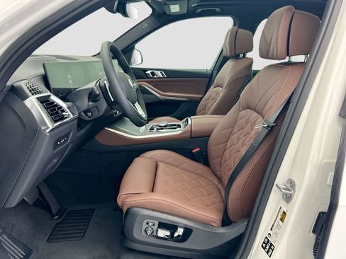 New 2026 BMW X5 xDrive40i AWD/4WD image 18