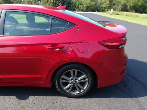 Used 2018 Hyundai Elantra SEL w/ Cargo Package FWD image 33