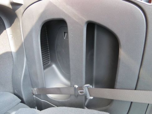 Used 2021 Chrysler Pacifica Touring AWD/4WD image 38