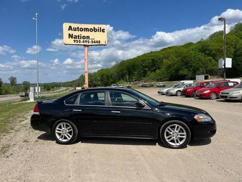 Used 2012 Chevrolet Impala LTZ FWD image 16