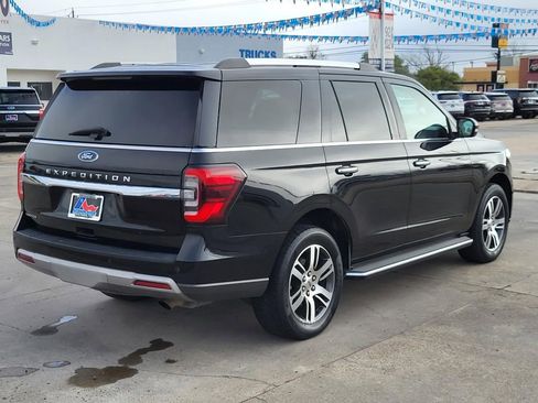 Used 2022 Ford Expedition Limited image 7