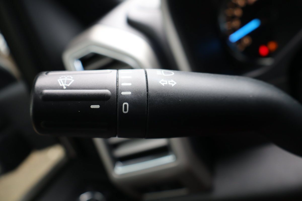 Used 2015 Ford F150 Lariat AWD/4WD image 31