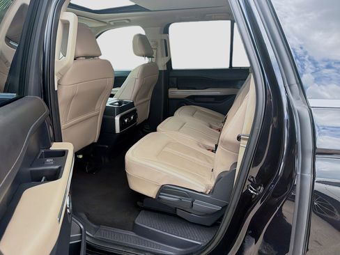 Used 2024 Ford Expedition Max Limited RWD image 22