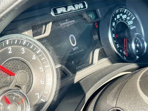 Used 2022 RAM 1500 Laramie image 10