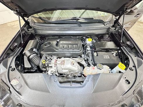 Certified 2021 Jeep Cherokee High Altitude image 56