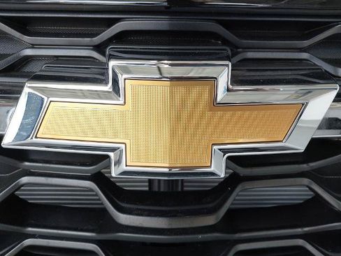 New 2026 Chevrolet Trax LT w/ Driver Confidence Package FWD image 31