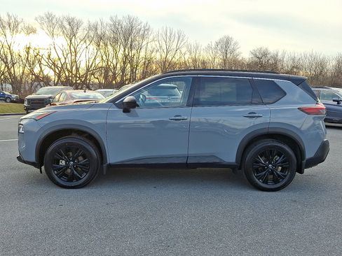 Certified 2023 Nissan Rogue SV w/ SV Premium B Package image 5