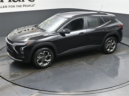 New 2026 Chevrolet Trax LT image 22