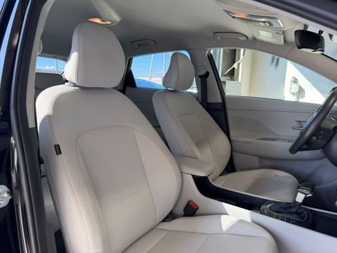 Used 2025 Hyundai Kona SEL image 36