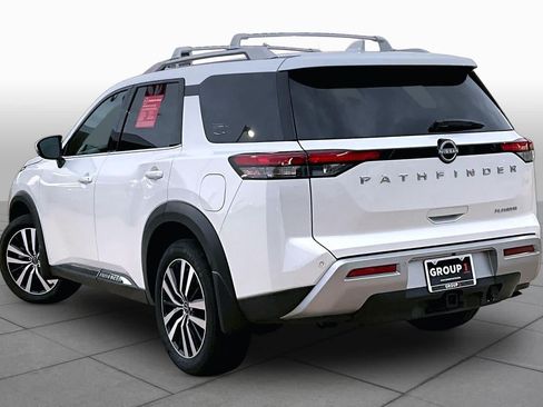 Used 2025 Nissan Pathfinder Platinum w/ Cargo Package FWD image 12