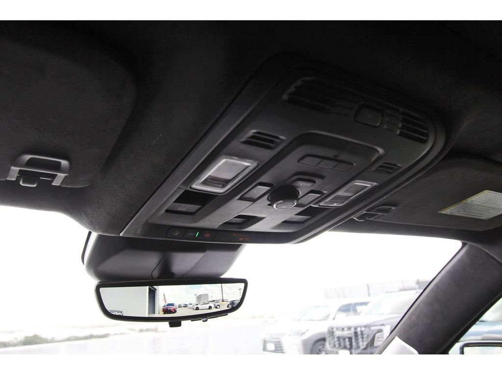 Used 2023 Cadillac Escalade Sport Platinum AWD/4WD image 28