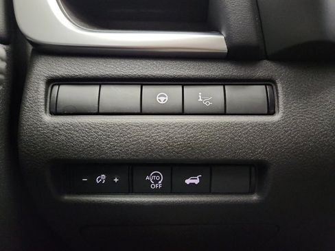 Used 2023 Nissan Rogue Platinum w/ Platinum Premium Package image 11