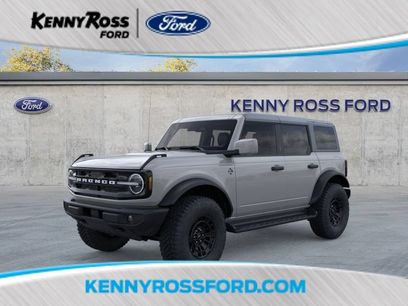 New 2026 Ford Bronco Outer Banks w/ Sasquatch Package