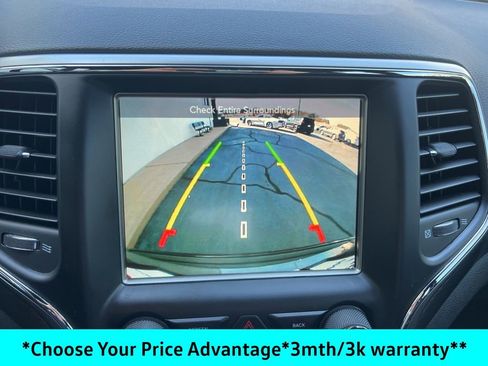 Certified 2017 Jeep Grand Cherokee Altitude image 72