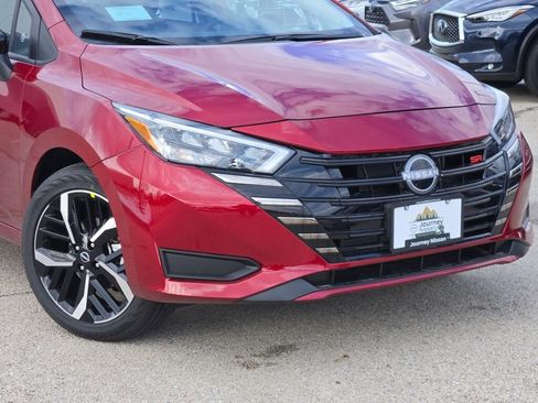 Used 2025 Nissan Versa SR w/ Trunk Package image 3