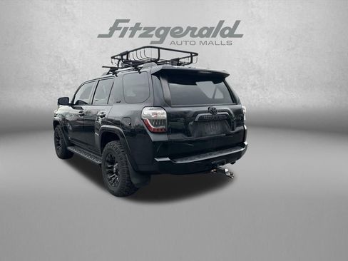 Used 2021 Toyota 4Runner SR5 image 5