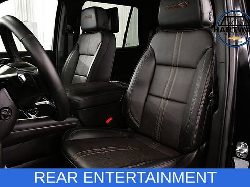 Used 2025 Chevrolet Tahoe High Country AWD/4WD image 26