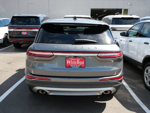 Used 2025 Lincoln Corsair AWD w/ Equipment Group 101A image 5