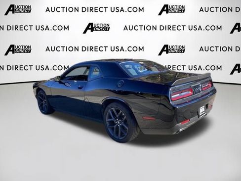 Used 2021 Dodge Challenger SXT w/ Blacktop Package image 5