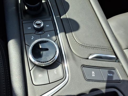 Certified 2024 Cadillac XT6 Premium Luxury w/ LPO, Floor Liner Package image 36