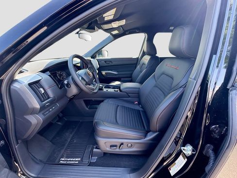 New 2026 Nissan Pathfinder Rock Creek AWD/4WD image 15