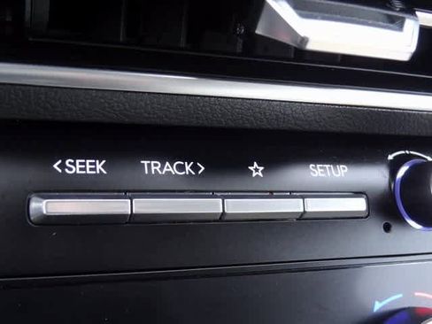 Used 2024 Hyundai Sonata SEL image 30