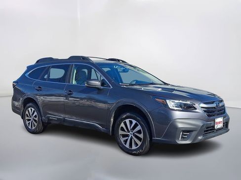 Used 2020 Subaru Outback Premium image 1