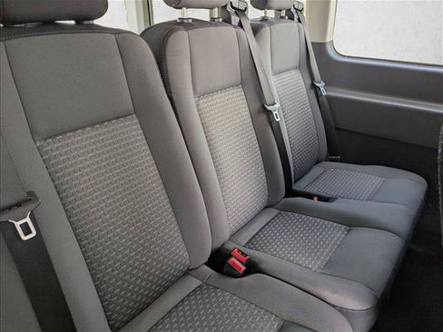 Used 2022 Ford Transit 350 XLT RWD image 28
