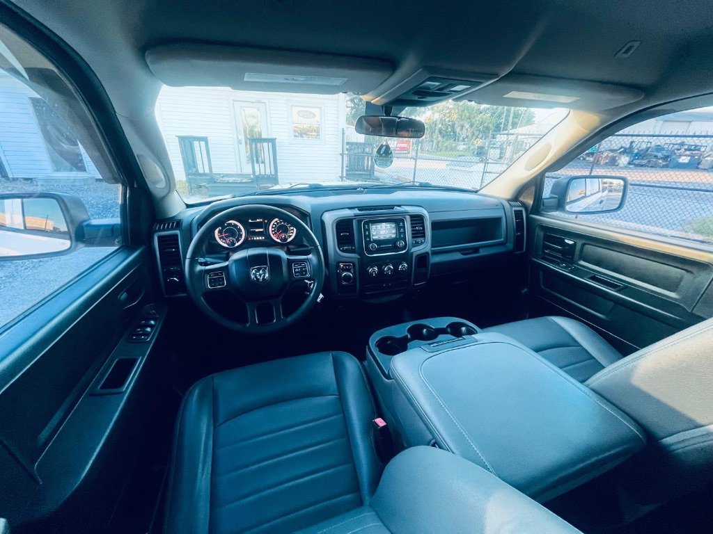 Used 2019 RAM 1500 Tradesman RWD image 16